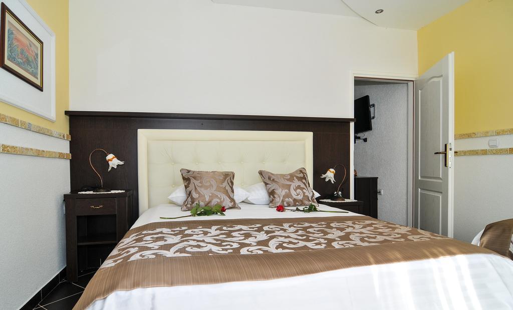 Apartments Scepanovic Тиват Экстерьер фото