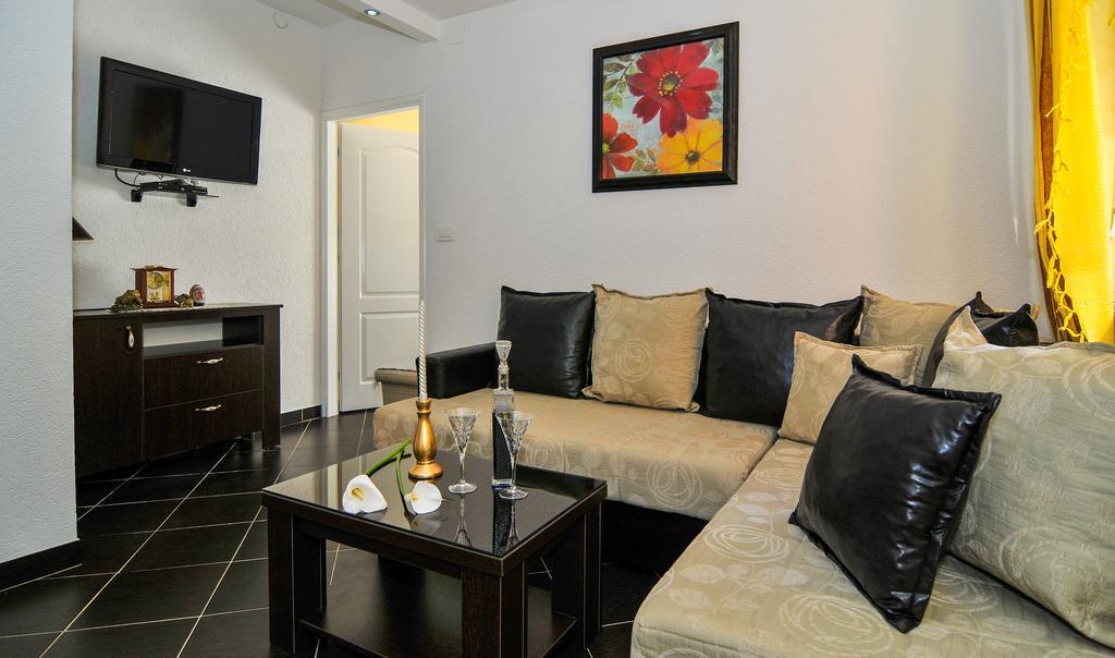 Apartments Scepanovic Тиват Экстерьер фото