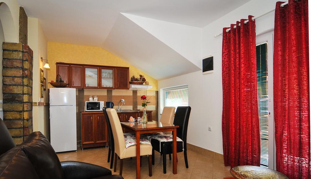 Apartments Scepanovic Тиват Экстерьер фото